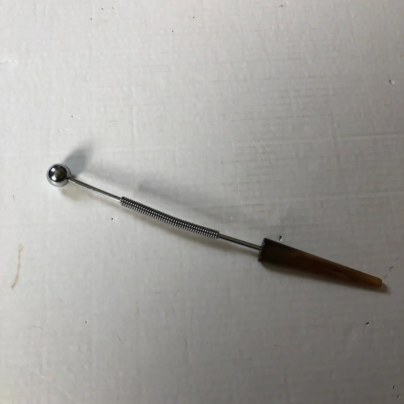 Vintage Lucite Handled Ice Cracker - Picture 3 of 7